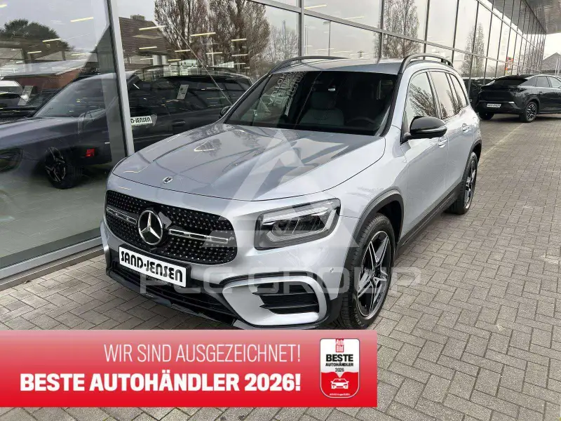 2025 Mercedes Benz GLB 220