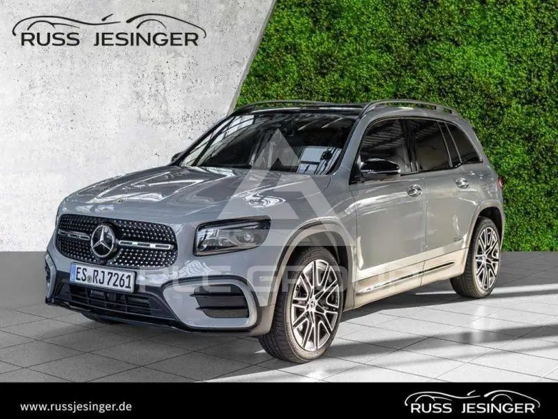 2025 Mercedes Benz GLB 220