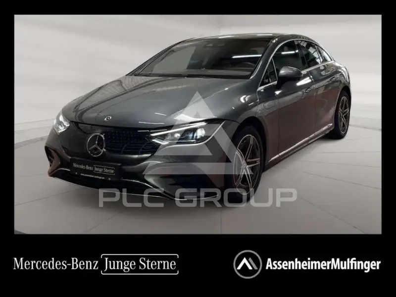 2025 Mercedes Benz EQE