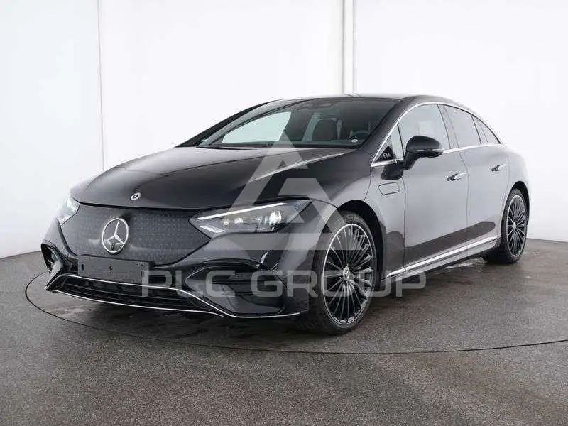2025 Mercedes Benz EQE