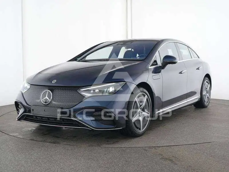 2025 Mercedes Benz EQE