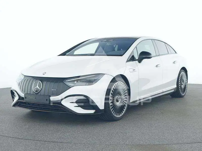2025 Mercedes Benz EQE
