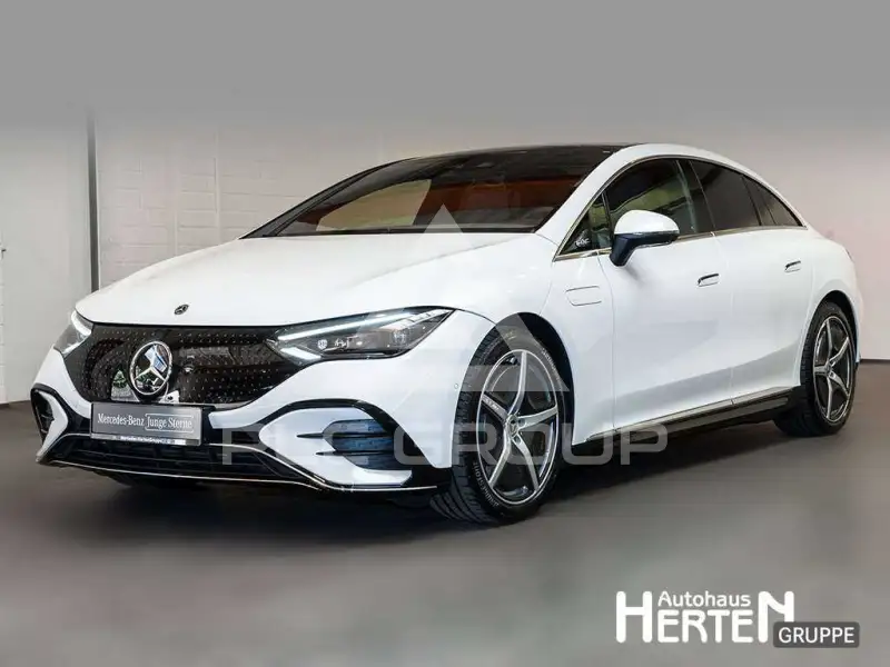 2025 Mercedes Benz EQE