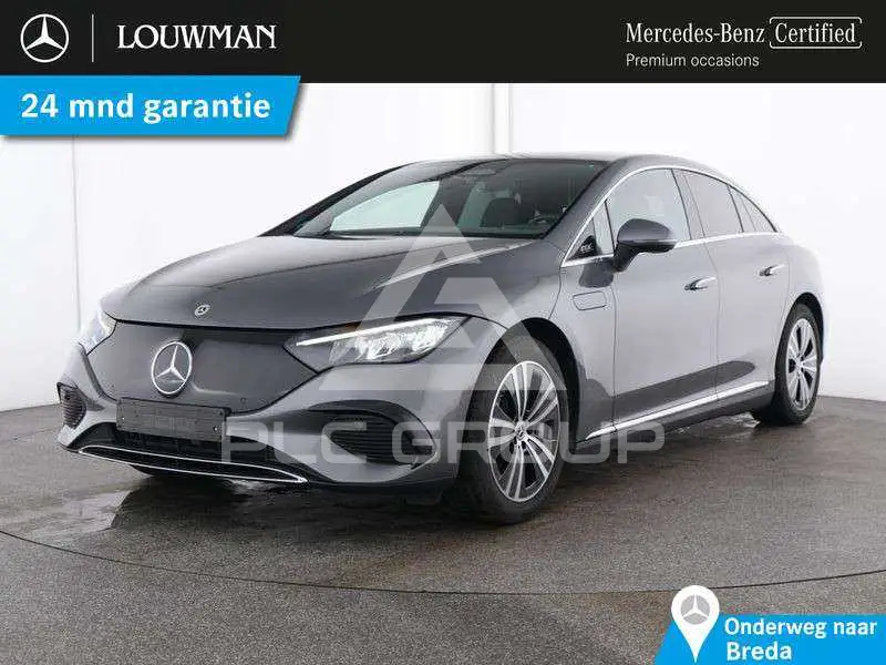 2025 Mercedes Benz EQE