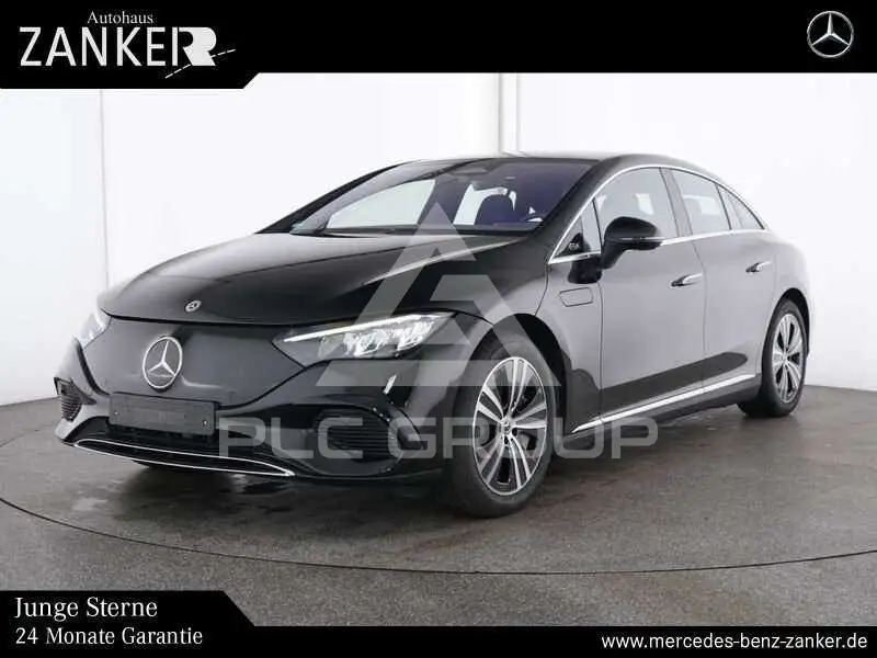 2025 Mercedes Benz EQE