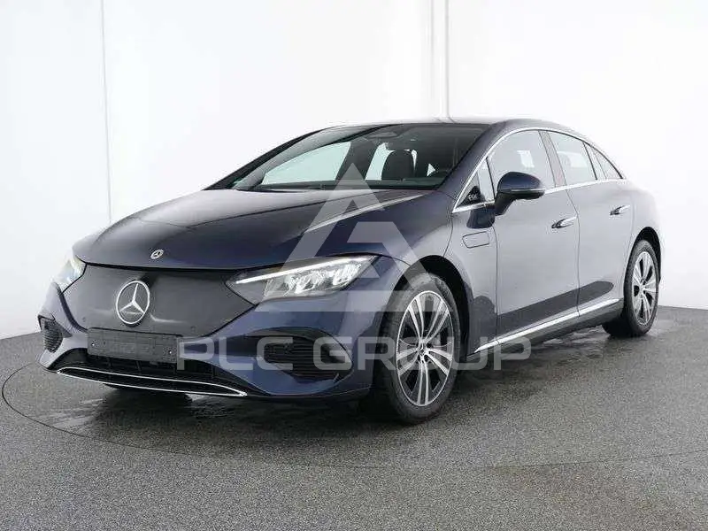 2025 Mercedes Benz EQE