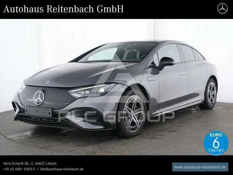 2025 Mercedes Benz EQE