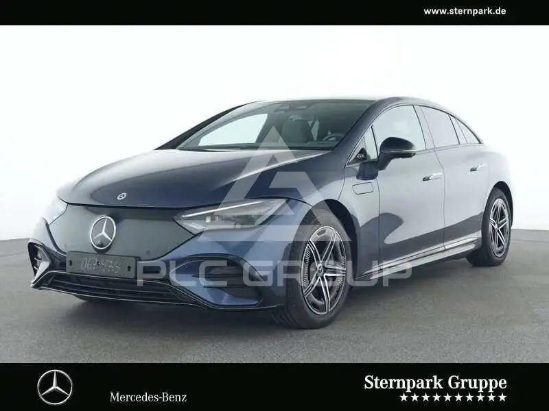 2025 Mercedes Benz EQE
