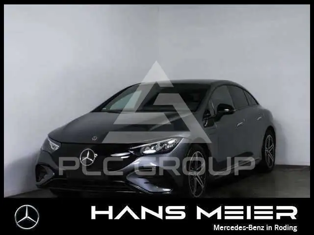 2025 Mercedes Benz EQE