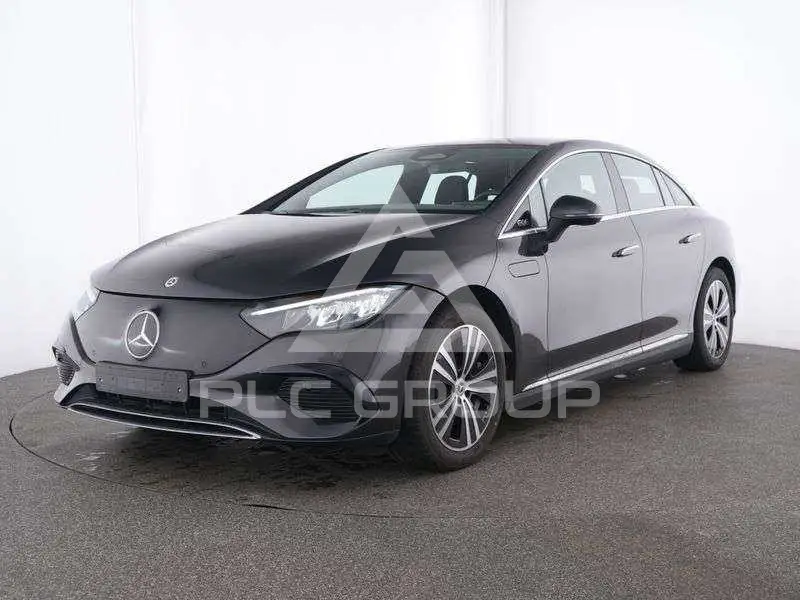 2025 Mercedes Benz EQE