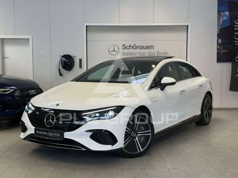 2025 Mercedes Benz EQE