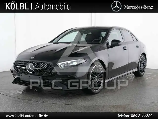 2025 Mercedes Benz A 220