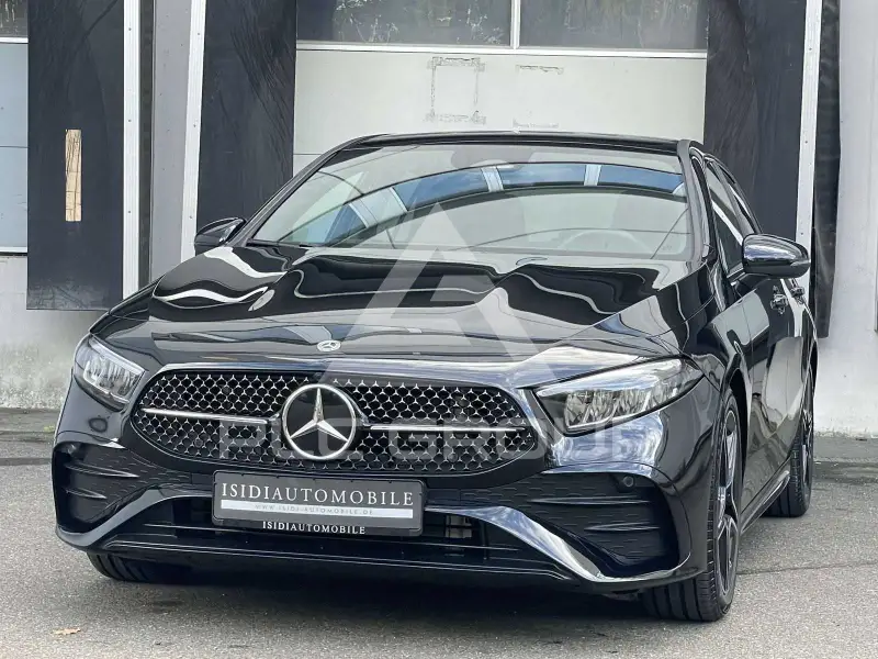 2025 Mercedes Benz A 220