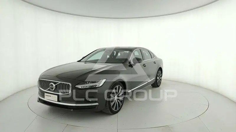 2025 Volvo S90