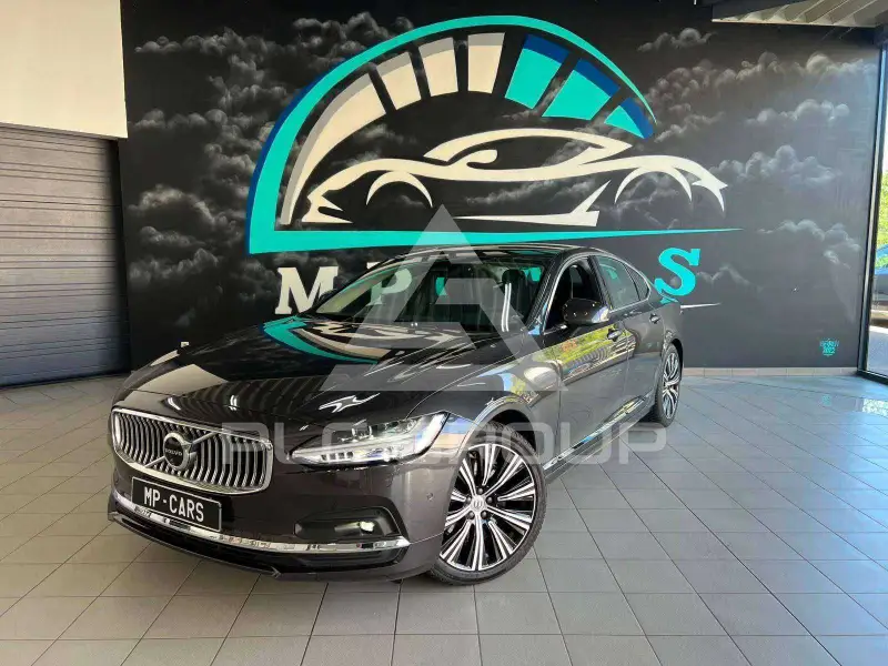 2025 Volvo S90