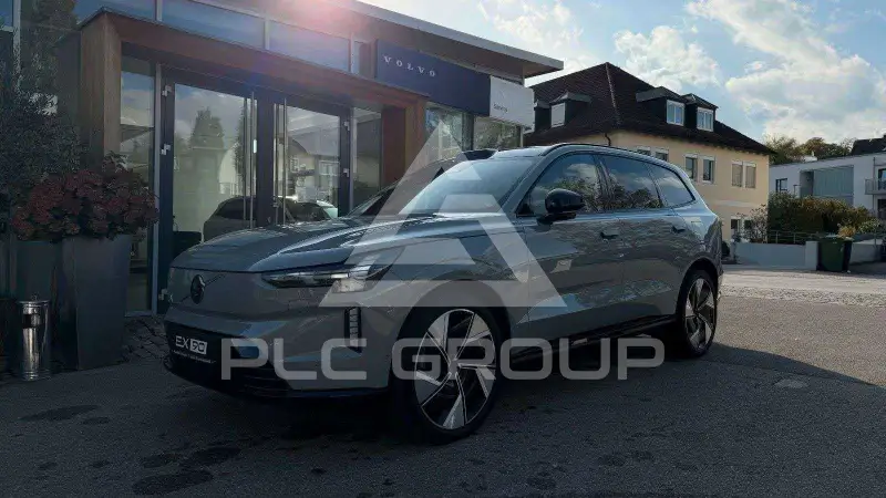 2025 Volvo EX 90
