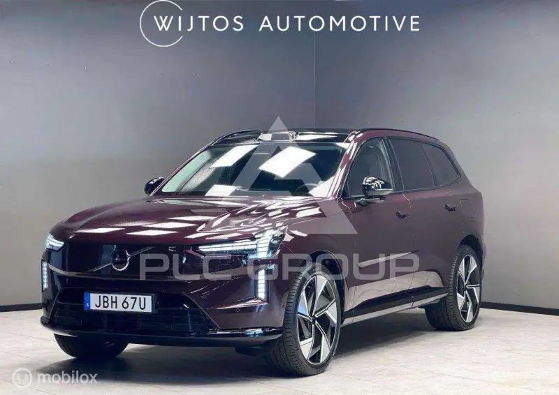 2025 Volvo EX 90