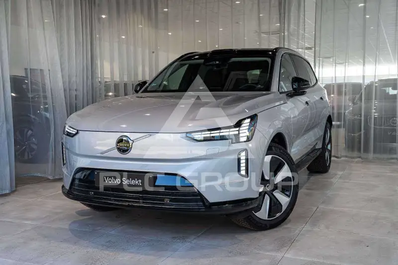 2025 Volvo EX 90
