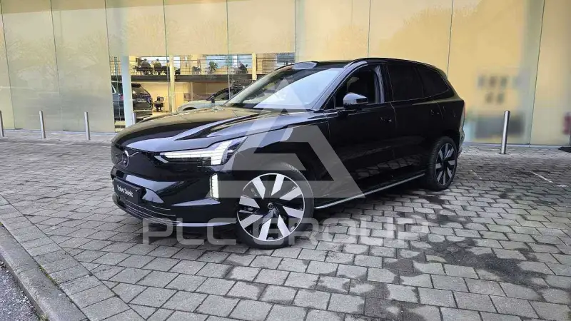 2025 Volvo EX 90