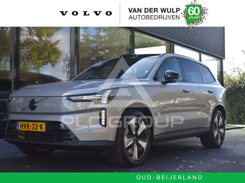 2025 Volvo EX 90