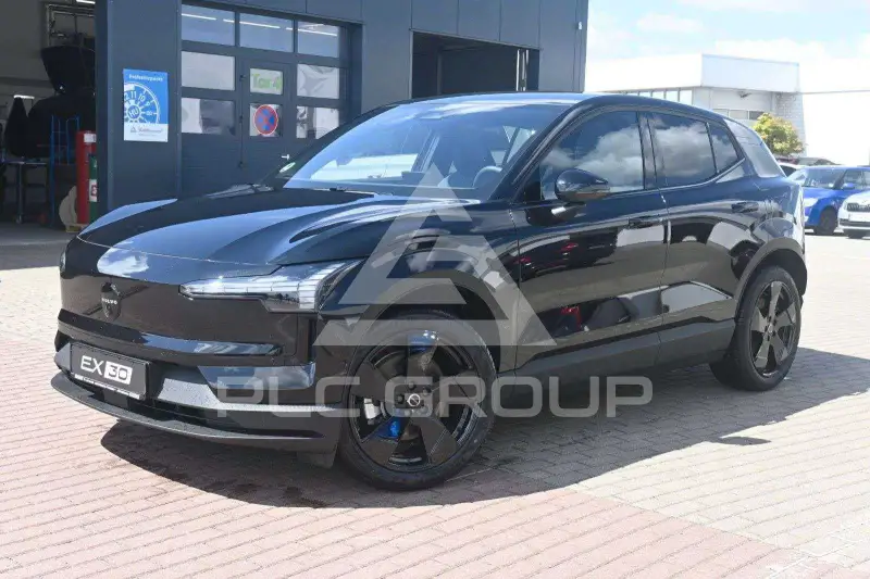 2025 Volvo EX 30