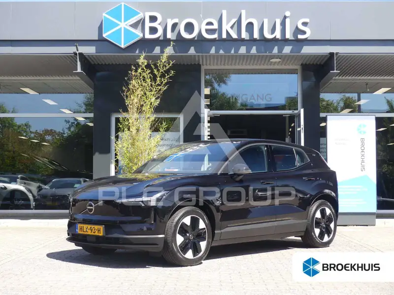 2025 Volvo EX 30