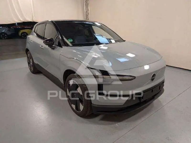 2025 Volvo EX 30