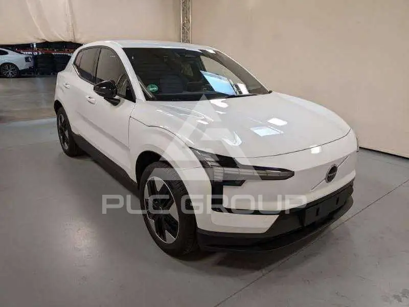 2025 Volvo EX 30