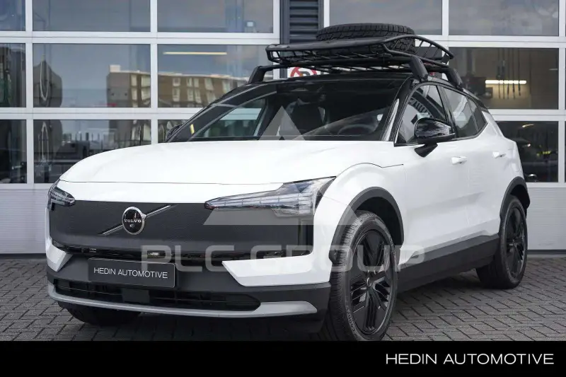 2025 Volvo EX 30