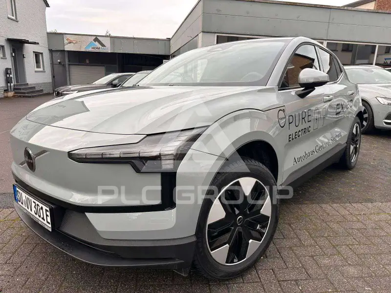 2025 Volvo EX 30