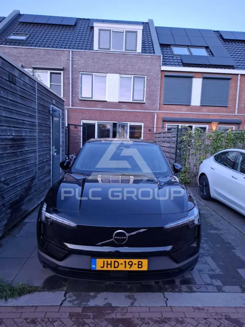 2025 Volvo EX 30
