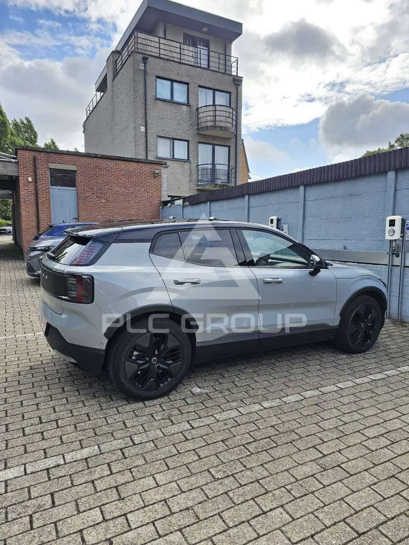 2025 Volvo EX 30