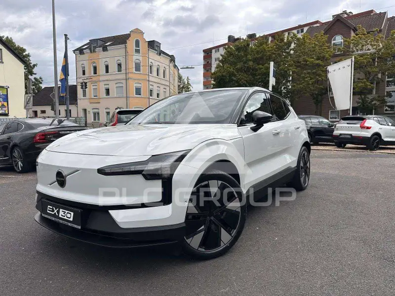 2025 Volvo EX 30