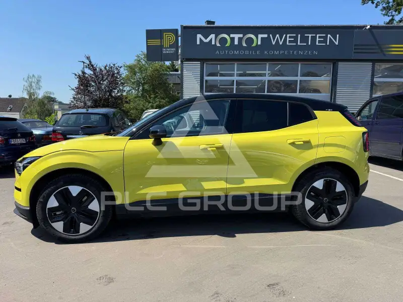 2025 Volvo EX 30