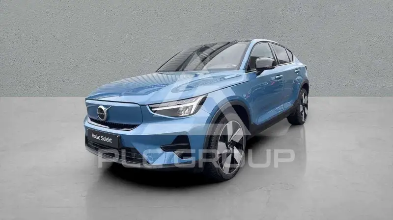 2025 Volvo EX 40