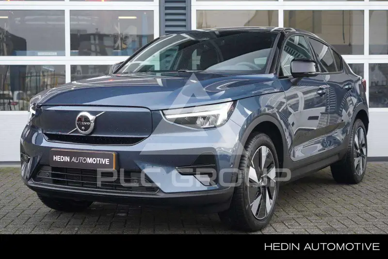 2025 Volvo EX 40