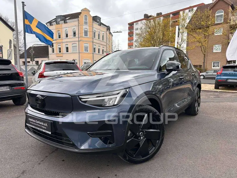 2025 Volvo EX 40