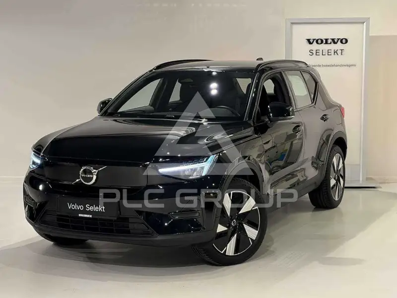 2025 Volvo EX 40