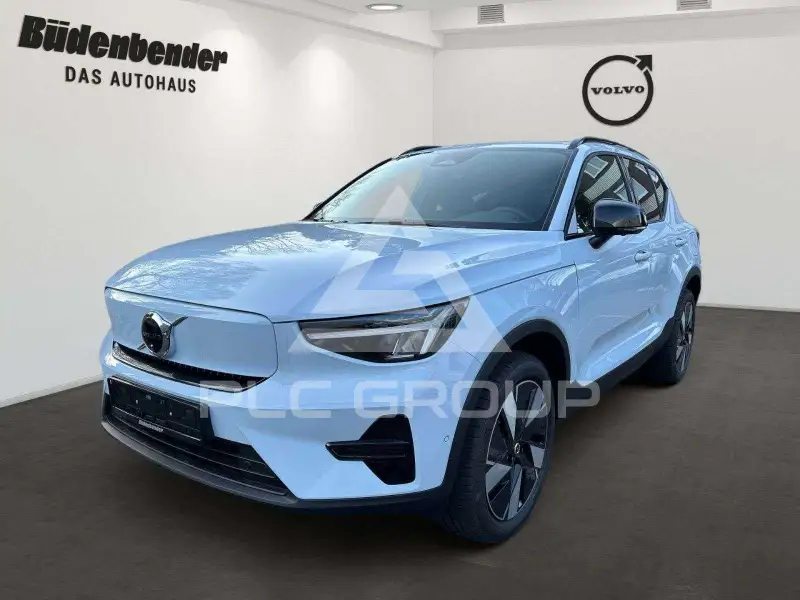 2025 Volvo EX 40