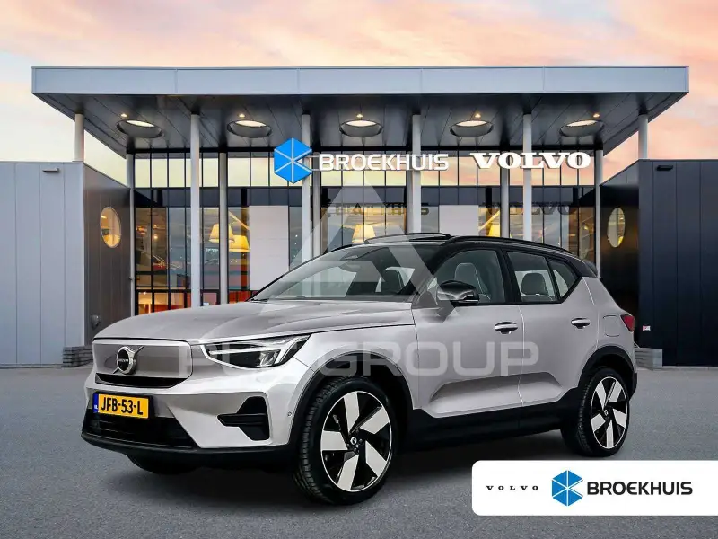 2025 Volvo EX 40