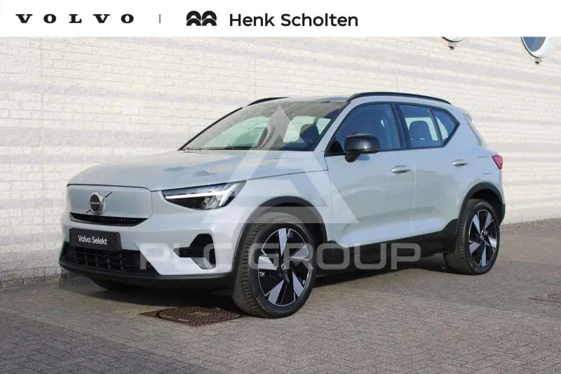 2025 Volvo EX 40