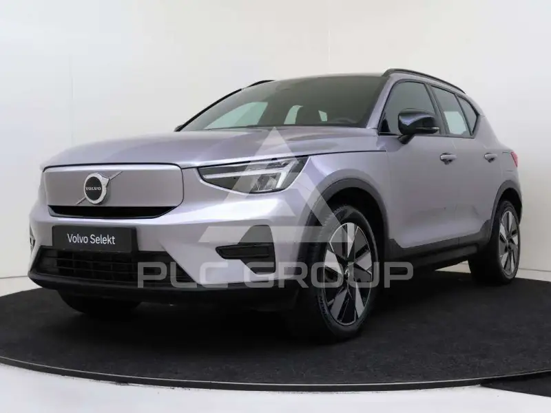 2025 Volvo EX 40