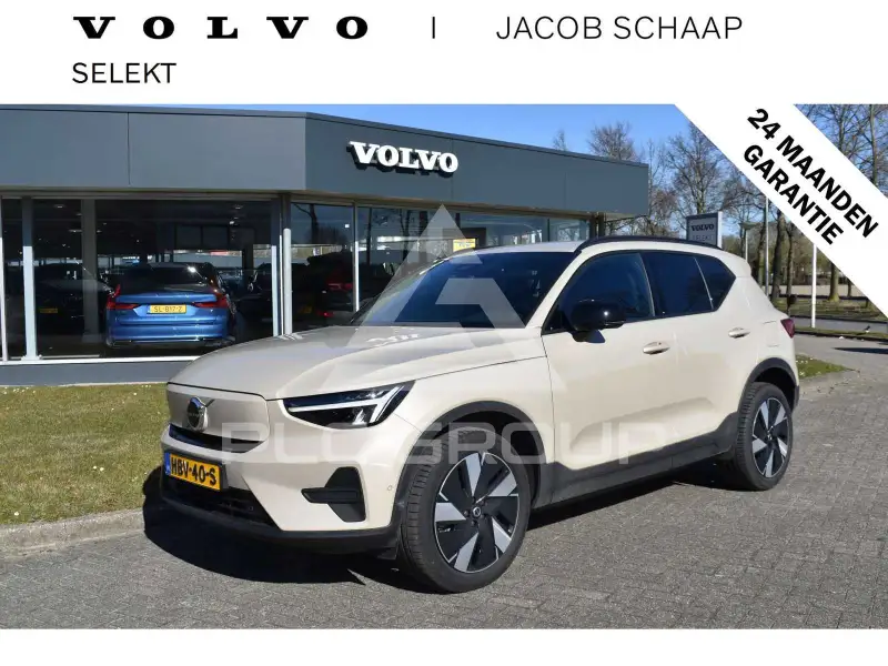 2025 Volvo EX 40