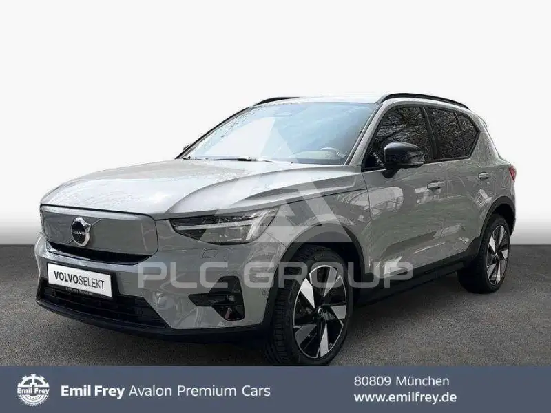 2025 Volvo EX 40