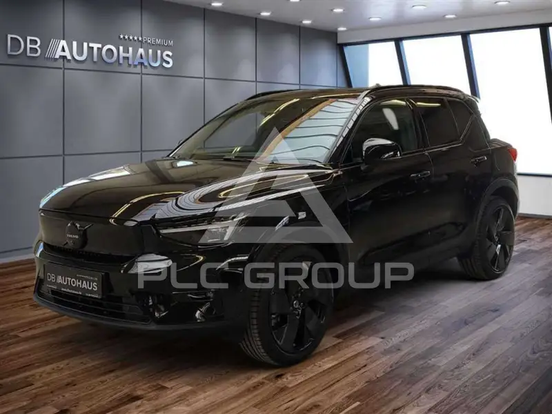 2025 Volvo EX 40