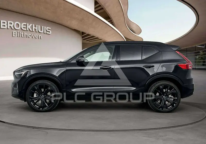 2025 Volvo EX 40
