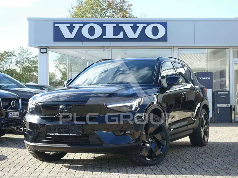 2025 Volvo EX 40
