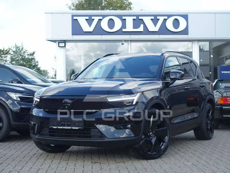 2025 Volvo EX 40