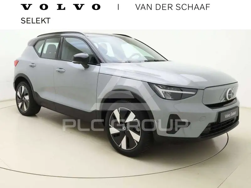 2025 Volvo EX 40