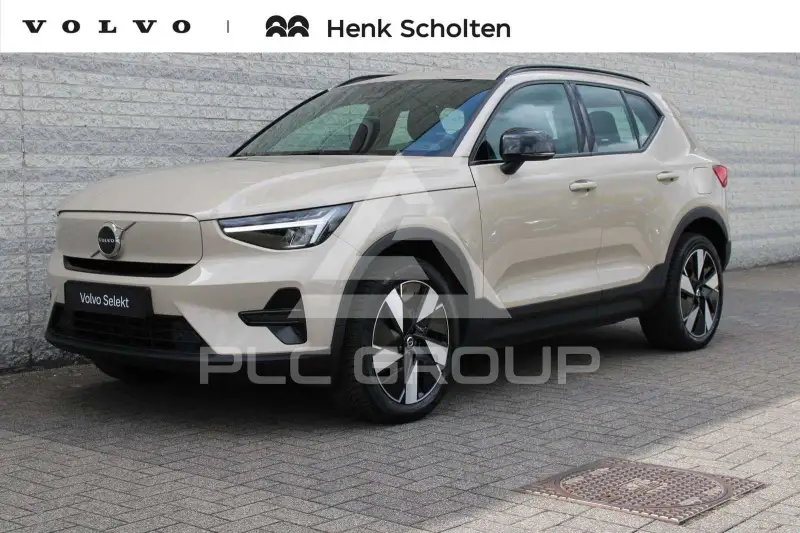 2025 Volvo EX 40